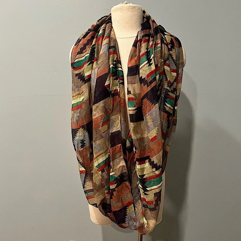 NWT D&Y Brown & Green Aztec Print Lightweight Infinity Scarf